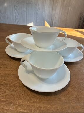 4 set of Winter White or Winter Frost Corelle s cups & saucers